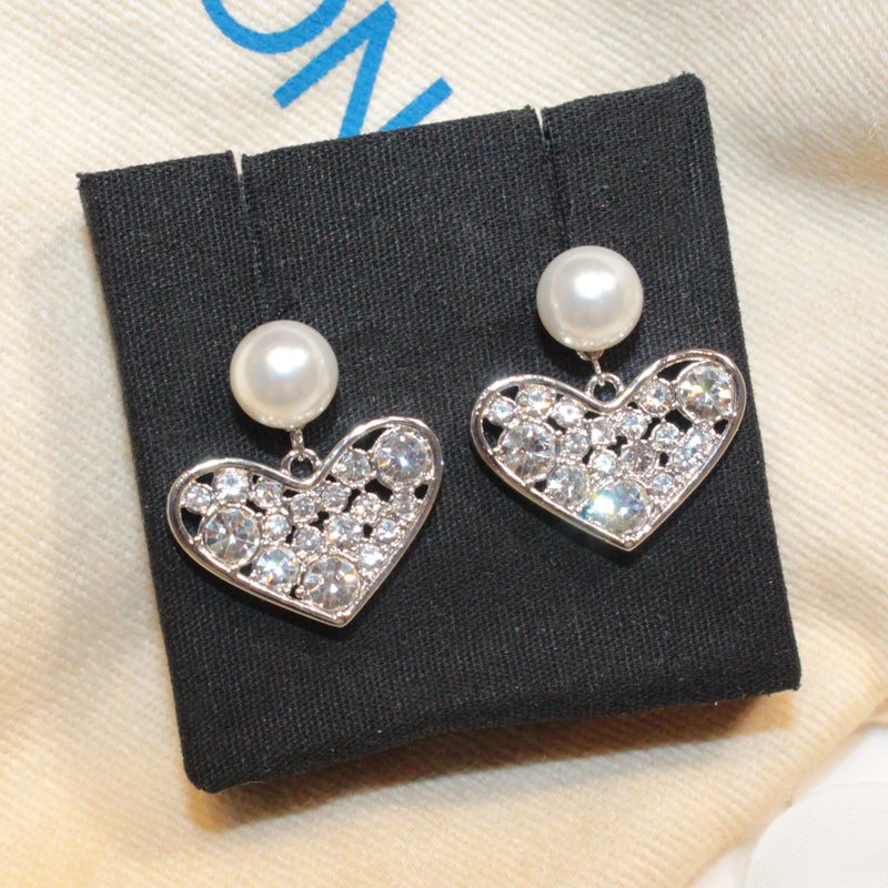 Vintage 2021 Minority Fashion Heart Pearl Earrings