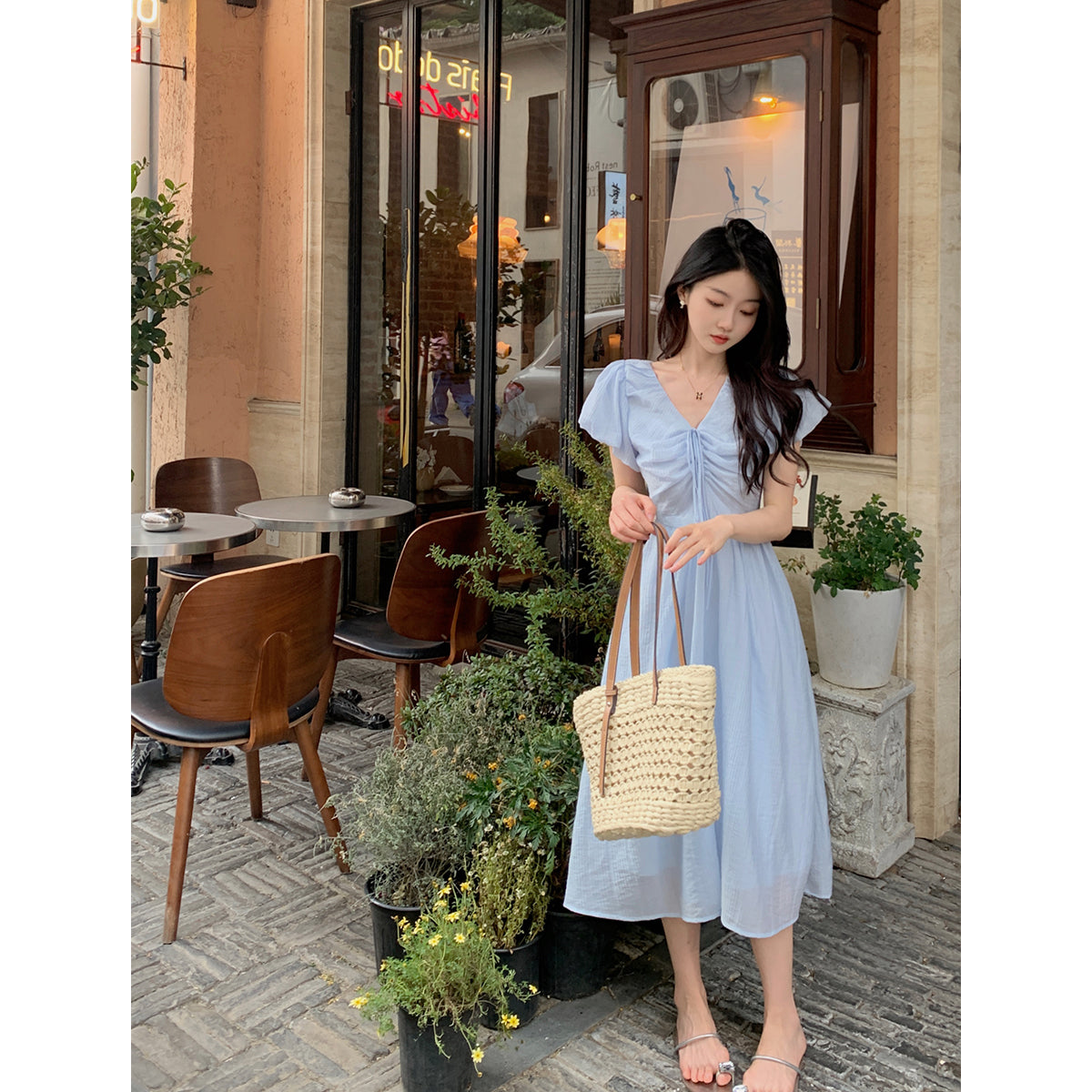 Ruched Zuo Zuo Stores French Style V-neck Summer Dress