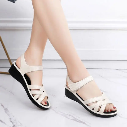 Mother Sandals Summer Soft Soled Middle-aged and Elderly Non-slip Work Shoes 4cm Wedges Flat Grandma Shoes To Wear Outside